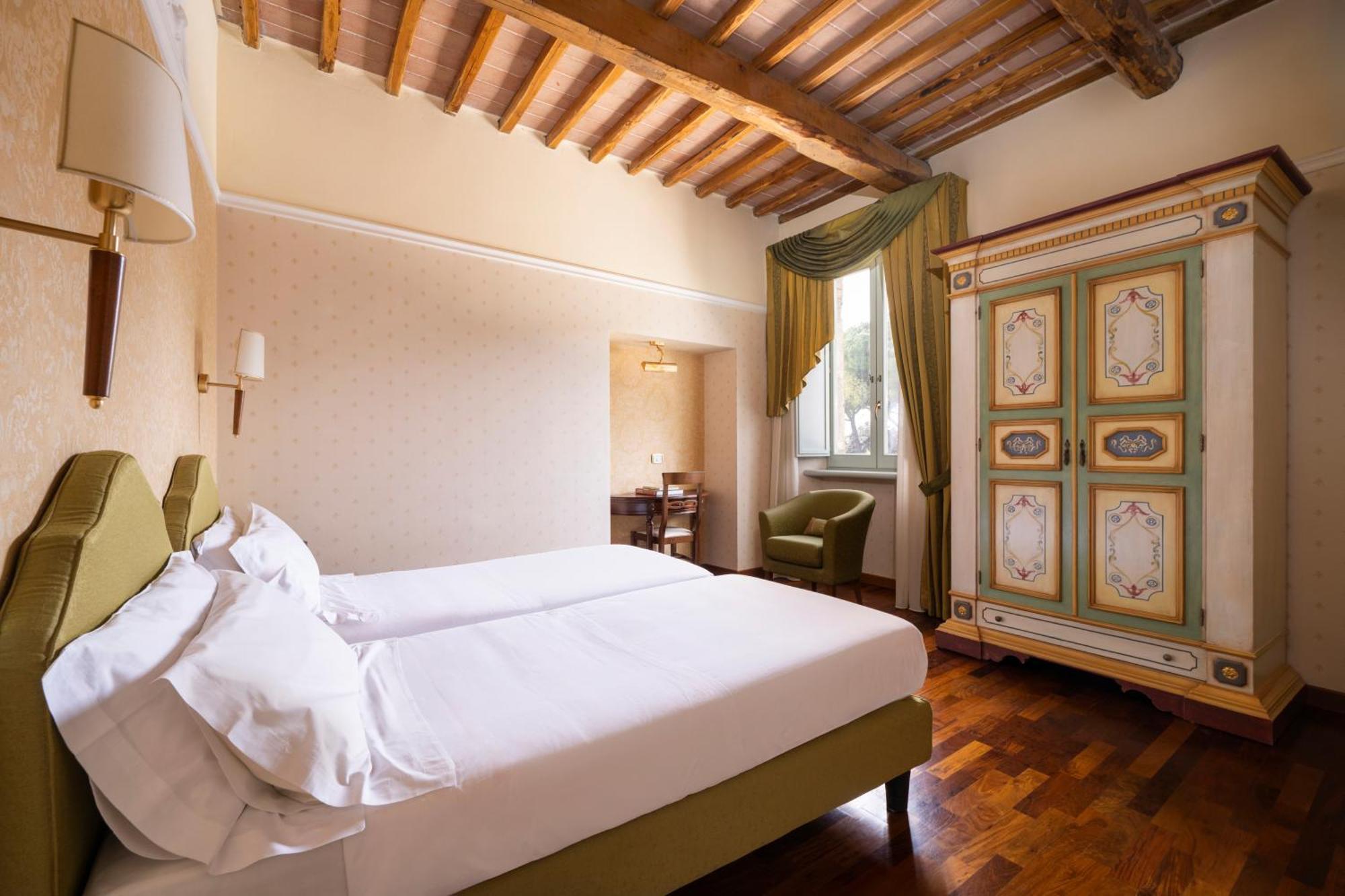 Relais Parco Dei Cavalieri Assisi Hotel Petrignano Exterior photo